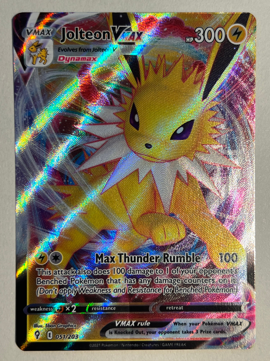 Jolteon VMAX 051/203 – Evolving Skies